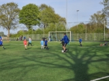 Jeugdtrainingen van maandag 14 april  2025 (54/208)